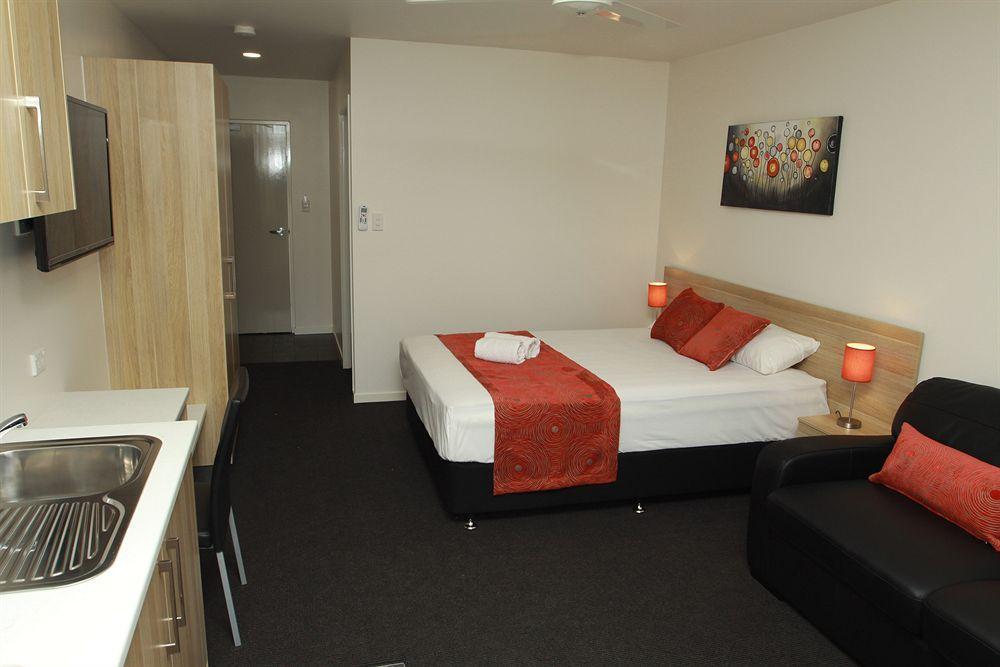 Abode37 Motel Emerald Exterior foto